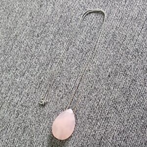 The Limited Rose Quartz Teardrop Pendant Necklace
